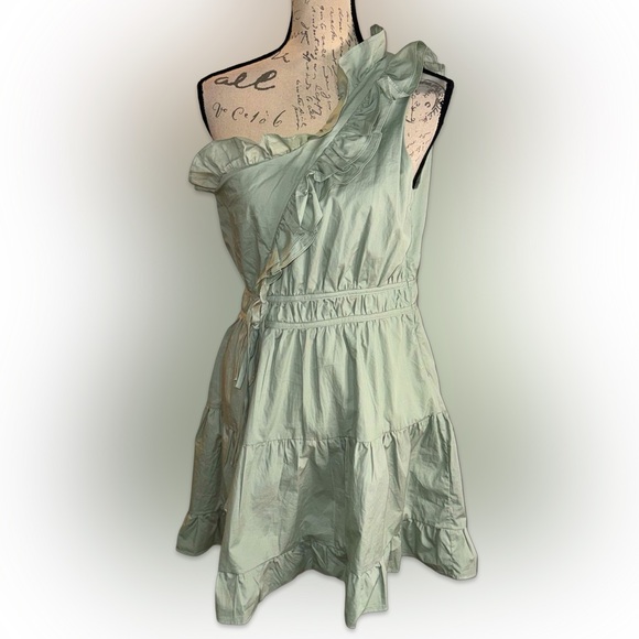 Rosevelvet Dresses & Skirts - Rosevelvet Dress